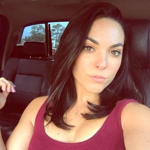 Meet your Posher, Madelyn